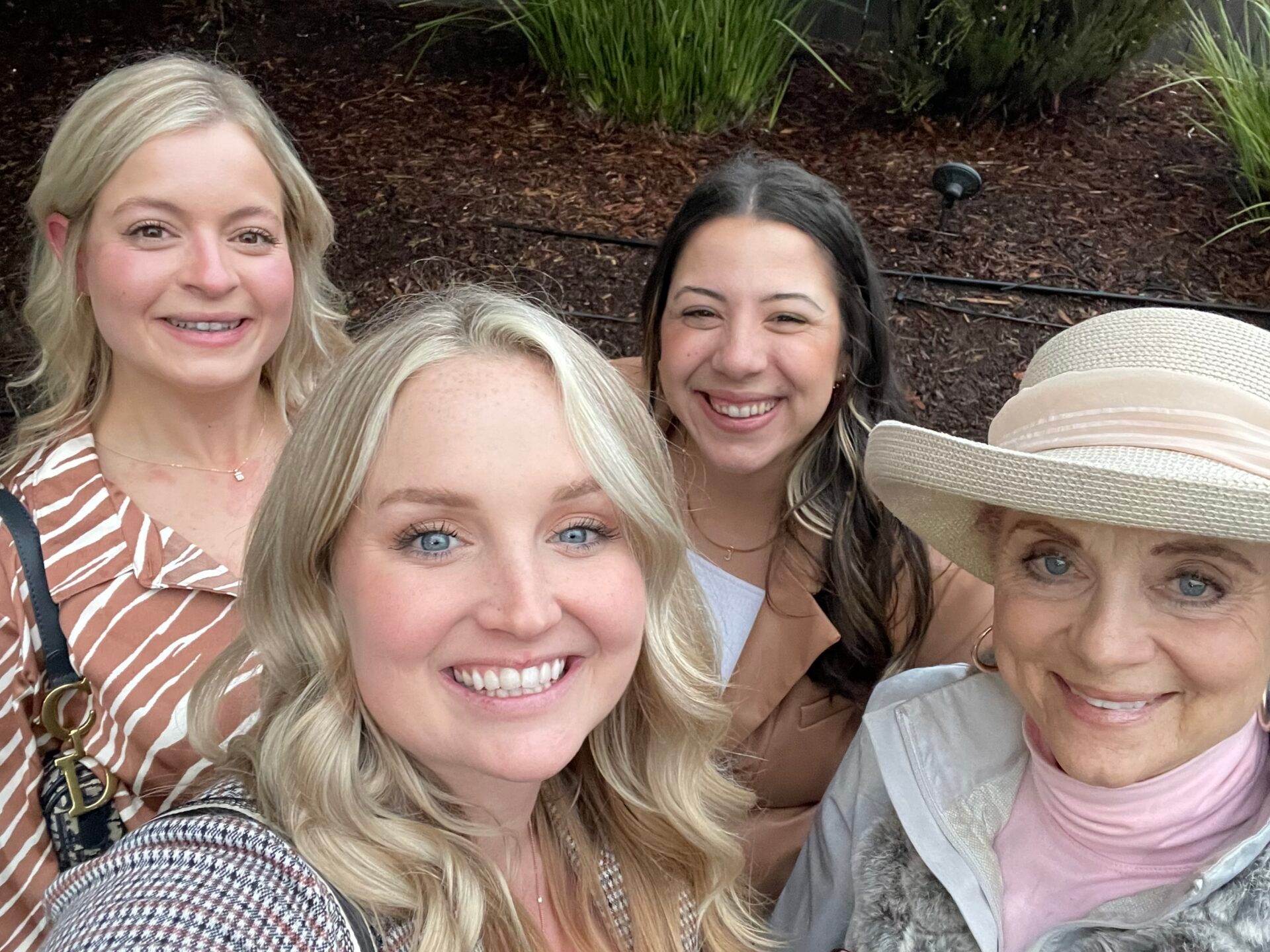 We Drive Tour Guide Linda doing a Napa Valley Wine Tour